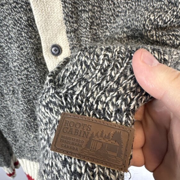 Roots Cabin Shawl Collar Sweater XL Men’s Wool Blend Elbow Patches Gray Red Knit - Picture 5 of 7